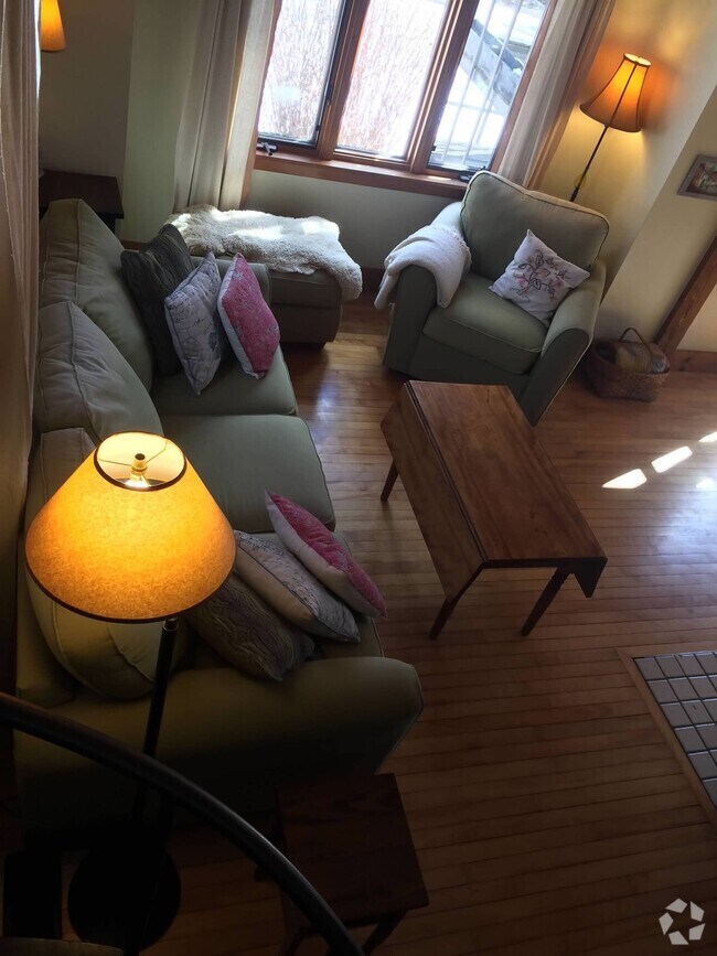 Low Apartments For Rent in Cabot, VT 4 Rentals