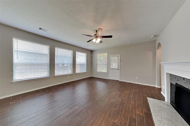 Foto del edificio - 17814 Misty Pond Ct