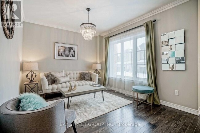 Building Photo - 24 Plantain Ln