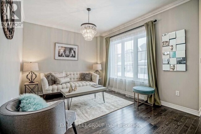 Photo du bâtiment - 24 Plantain Ln