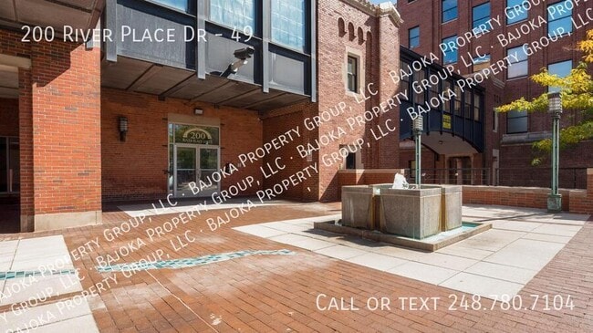 Building Photo - 200 River Pl Dr