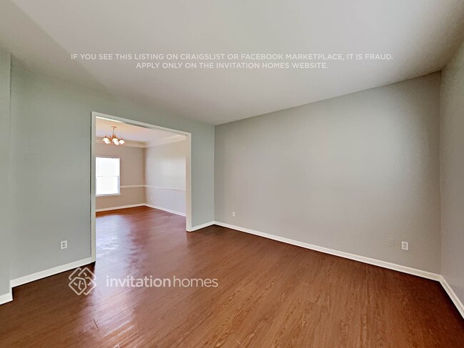 Building Photo - 1506 Peachcroft Rd