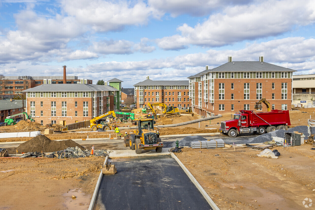 Primary Photo - Trio at Stanton Square Apartments