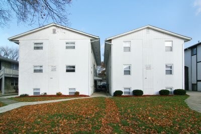 Primary Photo - 104 E Norwich Ave