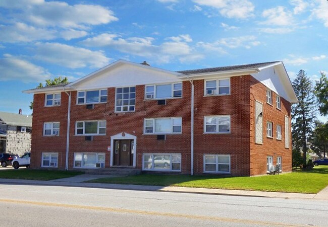 Building Photo - 7821 43rd St