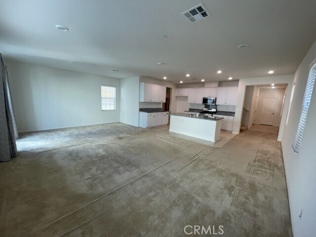 Foto del edificio - 2069 Journal Privado