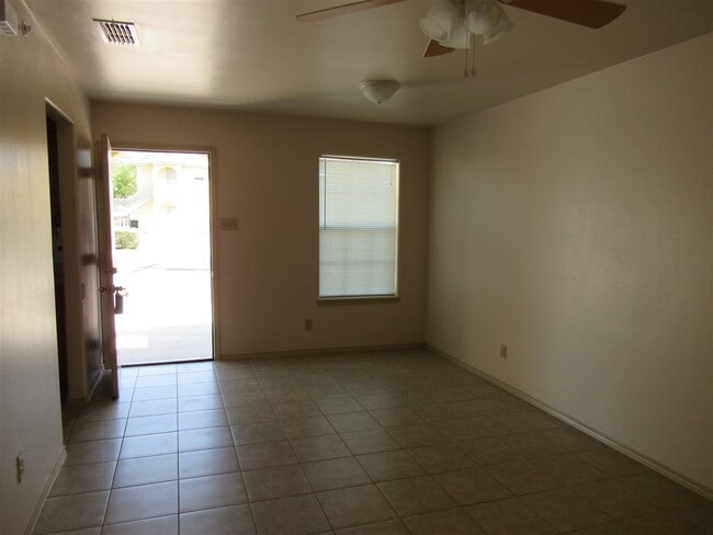 Building Photo - 1720 Juarez Ave