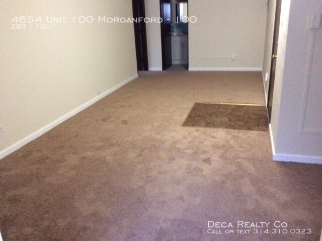 Building Photo - 2 Bedroom Apartment