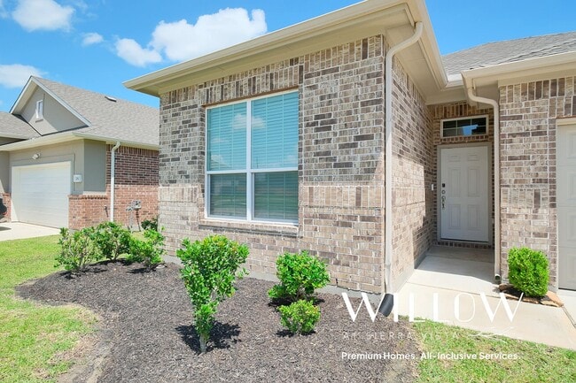 Photo - The Maple – Single-Story Sophistication wi... House