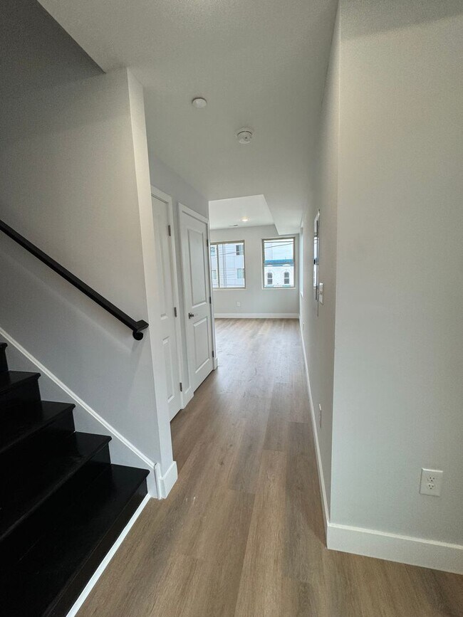 Foto del edificio - 3263 N 13th St