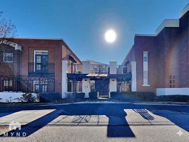 Building Photo - 985 Ponce De Leon Ave NE
