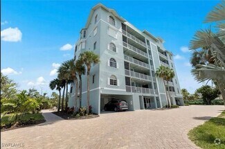 Building Photo - 6691 Estero Blvd