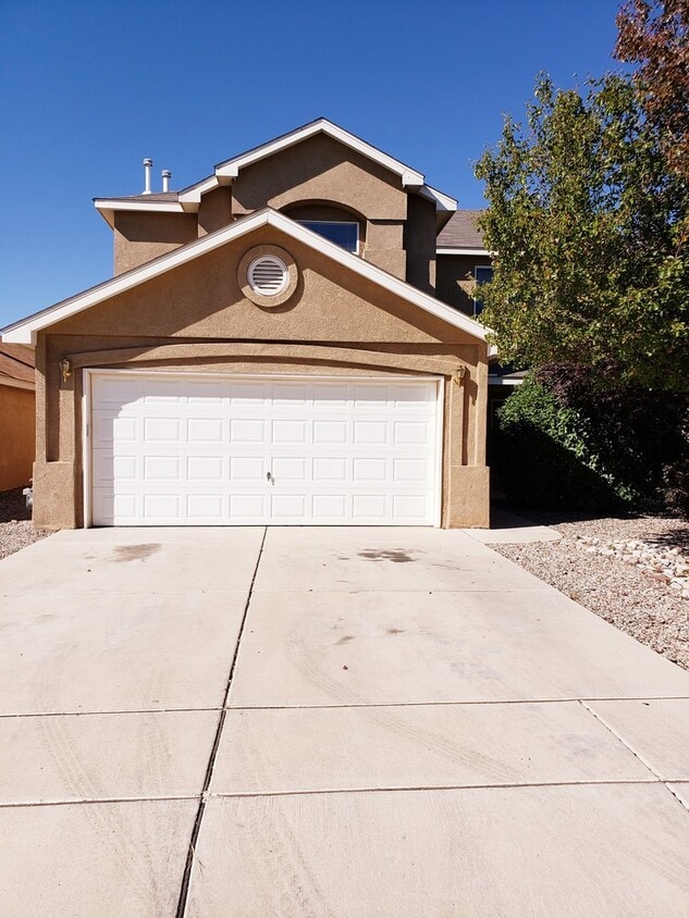 909 Corel Dr SW, Albuquerque, NM 87121 House Rental in Albuquerque