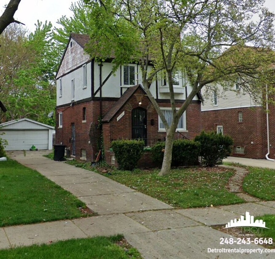 Primary Photo - Spacious 3 bed 1.5 bath Detroit home
