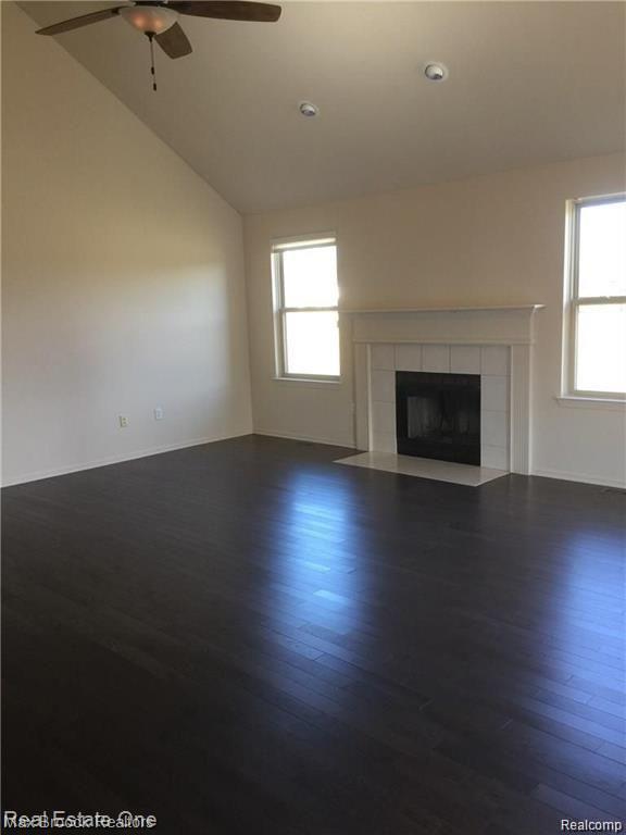 Building Photo - 21716 Lyon Trail N