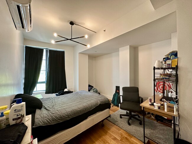 Foto del edificio - 24 Ford St