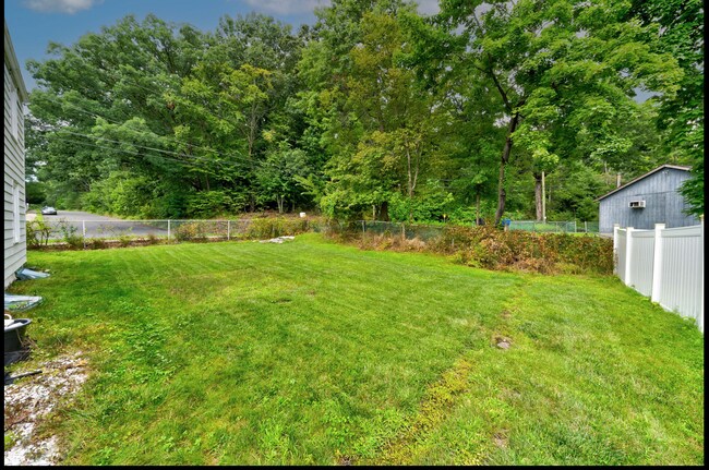 Foto del edificio - 96 Rosemont St