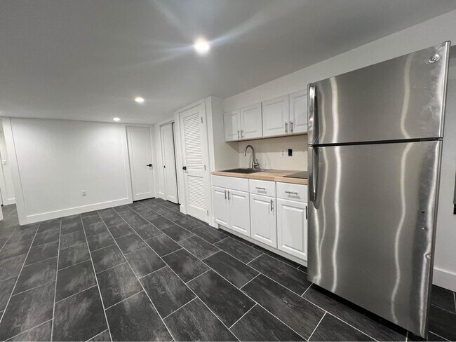 Foto del edificio - 436 Lamont St NW