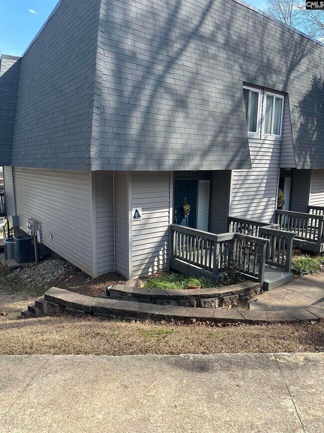 Foto del edificio - 301 Harbor Heights Dr