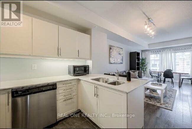 Building Photo - 2420 Baronwood Dr