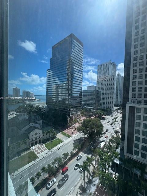 Primary Photo - 500 Brickell Ave