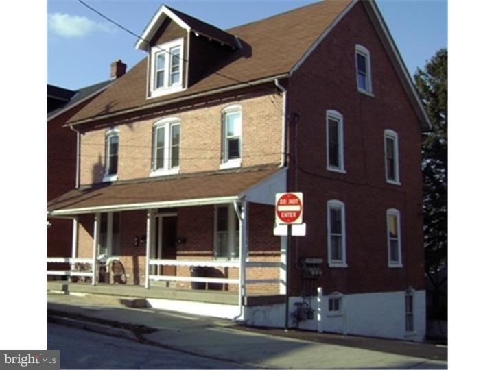 547 Washington Ave, Phoenixville, PA 19460 House Rental in