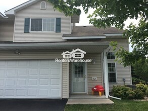 Building Photo - 64 Bridgewater Trail