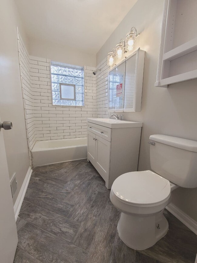 Bathroom - 216 Dodge Ave