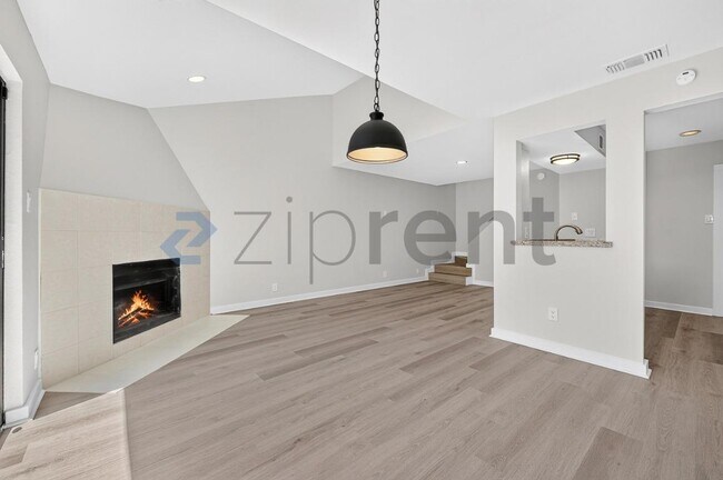 Building Photo - Unit Apt 6H