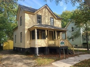 Building Photo - 536 Lulu St