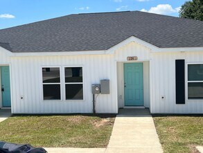 Building Photo - 174 S Spring View Dr