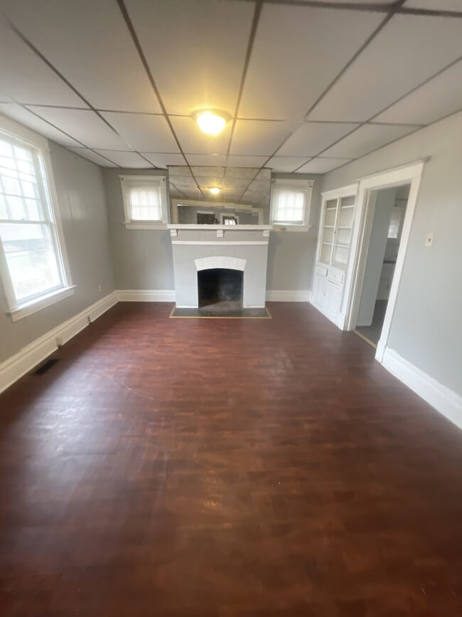 Foto del edificio - 7446 Liberty Ave