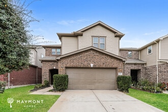 Building Photo - 16334 Oakside Hollow Ln