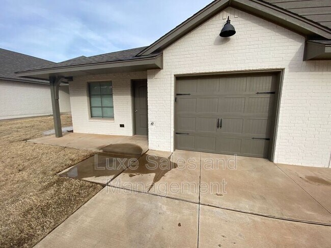 Foto del edificio - 11512 N Lincoln Blvd