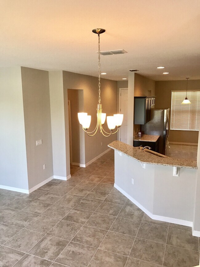 Foto del edificio - 3/2.5 Beautiful Energy Efficient Townhome ...