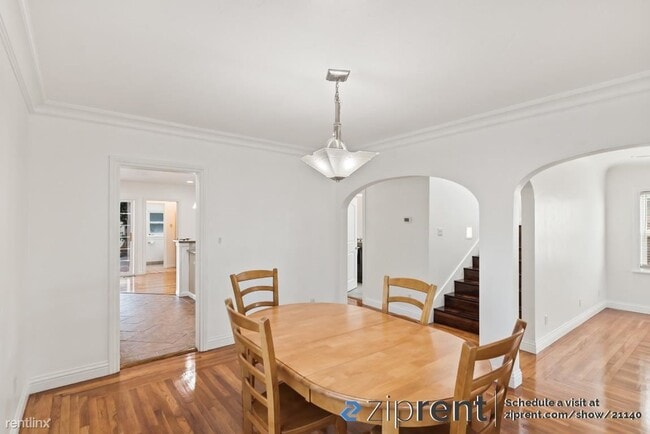 Building Photo - 4 br, 3.5 bath House - 855 North 17th Stre...
