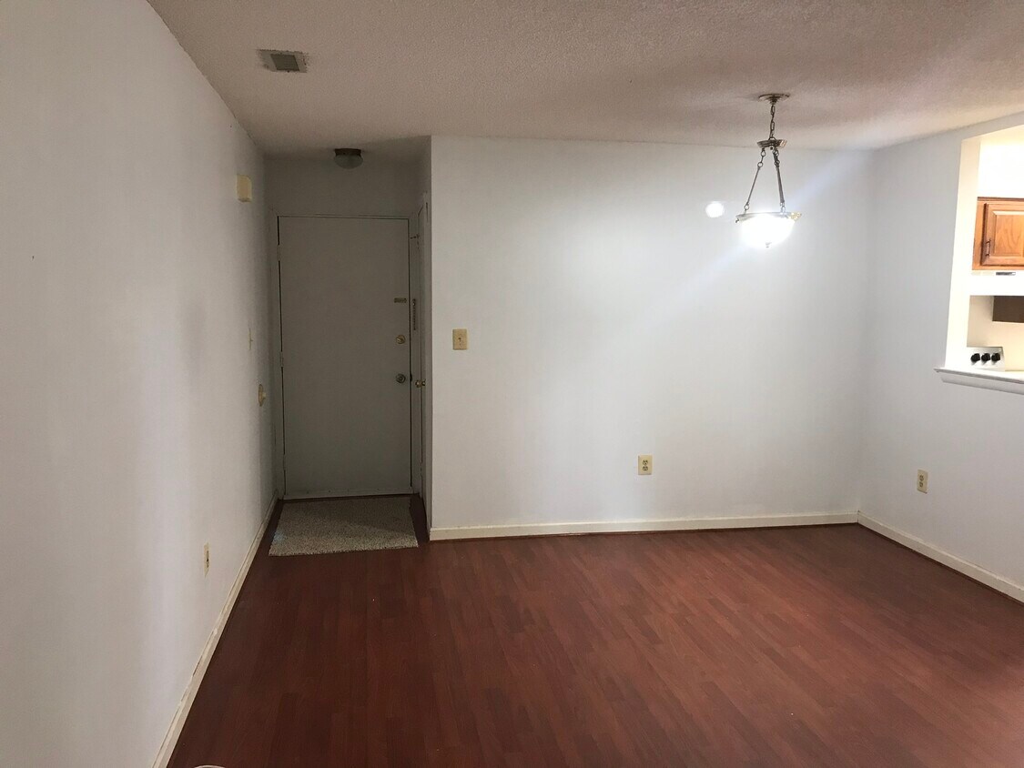 Primary Photo - 8803 Tamarron Dr