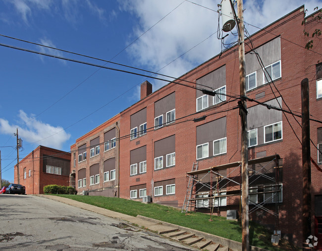 210 5th Avenue - 210 5th Ave