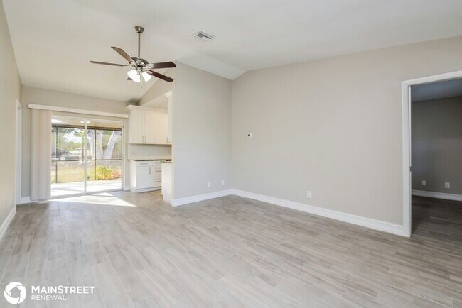 Building Photo - 11157 Oceanspray Blvd