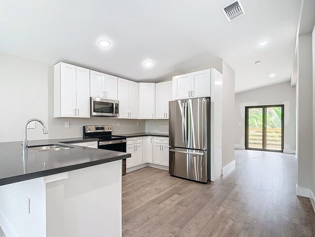 Building Photo - ***NEW CONSTRUCTION***BAYSHORE DISTRCIT***...