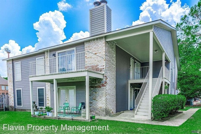 Building Photo - 2 br, 2 bath House - 5103 Nicholson Dr. Un...
