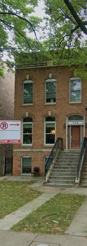Photo - 906 S Bishop St Apartment