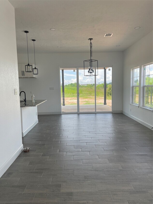 Foto del edificio - 1610 Rd 5729