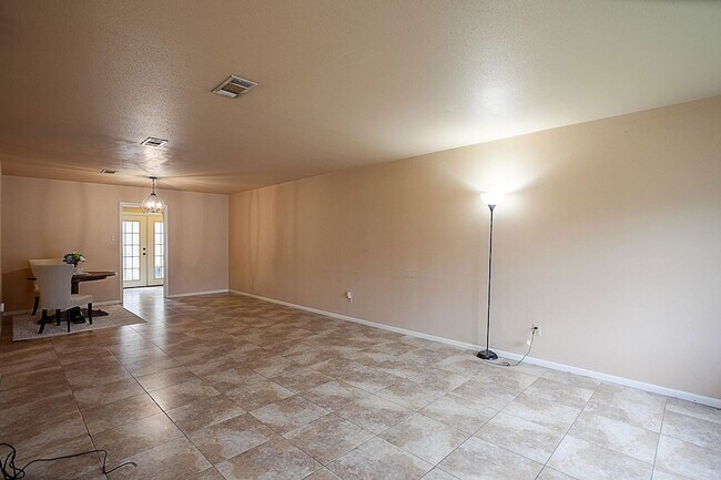 Building Photo - 5874 Meadow Way