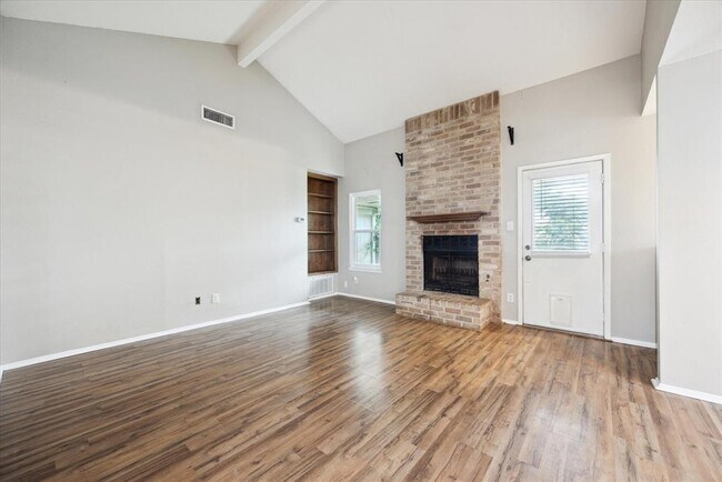 Foto del edificio - 12817 Hymeadow Dr