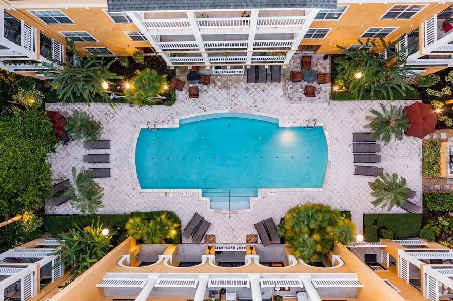Foto del edificio - 860 N Orange Ave