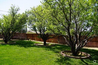 Building Photo - 4851 W Ave M12