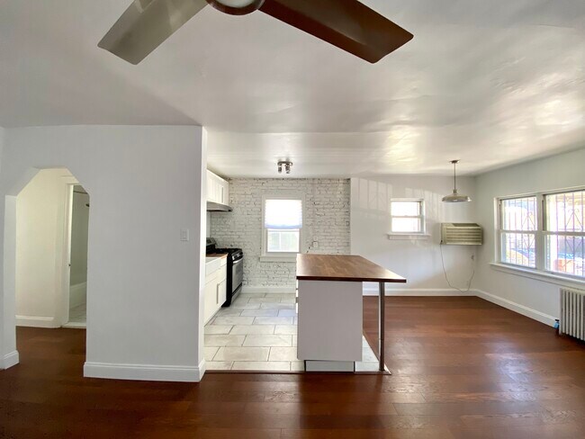Foto del edificio - 48-14 39th St
