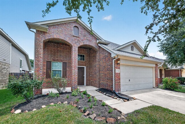 Building Photo - 26738 Henson Falls Dr