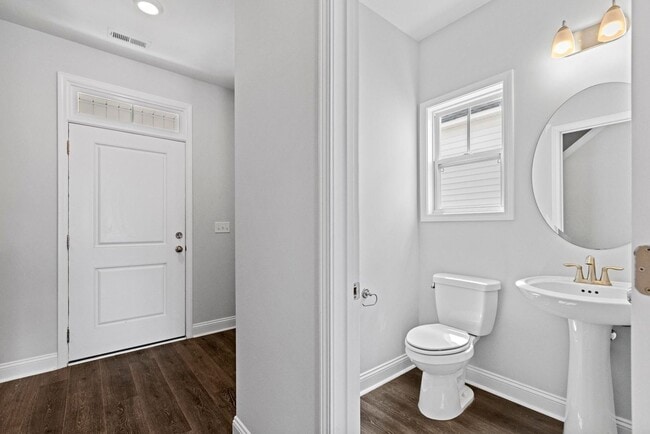 Building Photo - Landing at Lewis Creek Home For Rent!